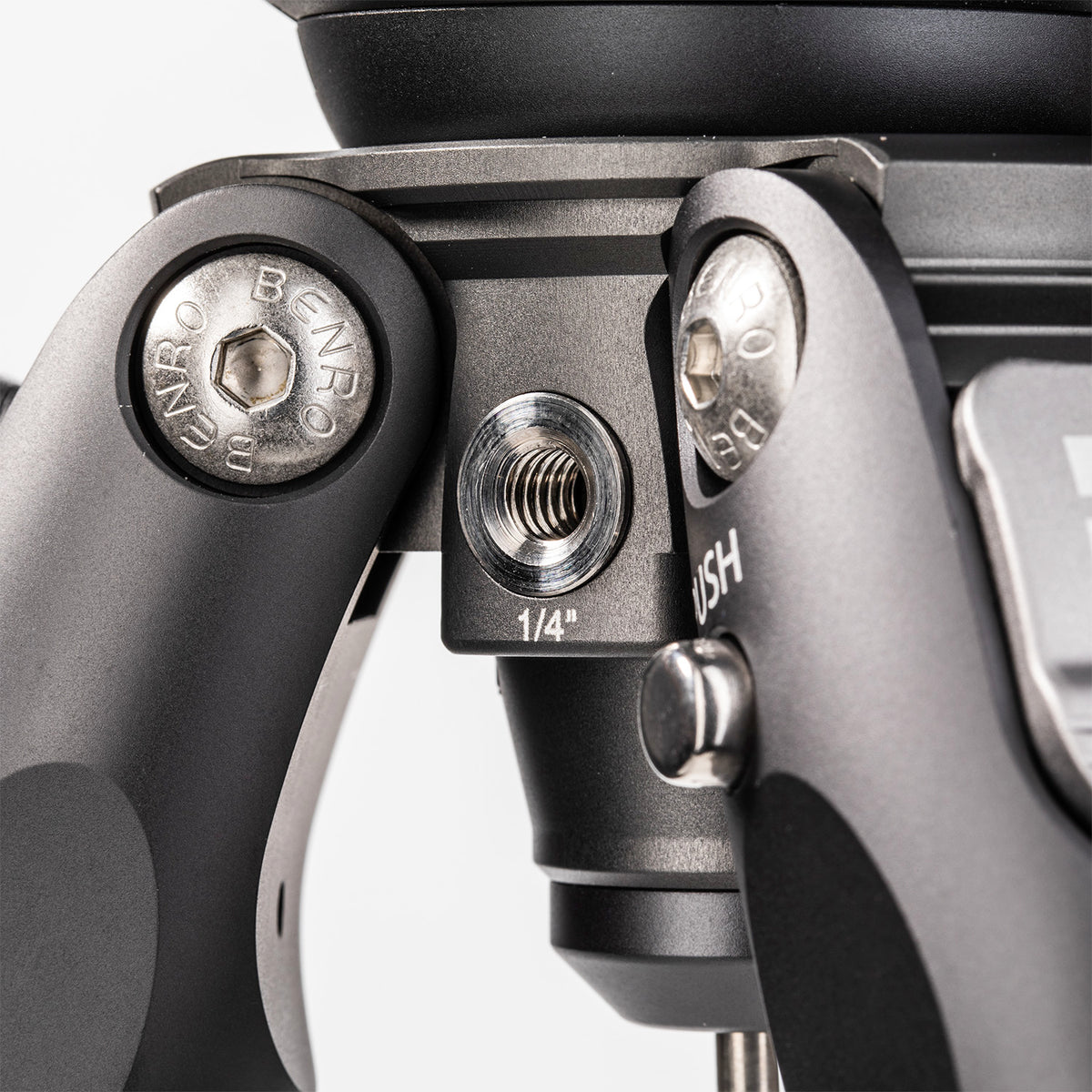 BENRO TTOR34CLVS4pro ベンロ トータス カーボン三脚 ビデオ雲台 BENRO TTOR34CLVS4pro ベンロ トータス カーボン三脚 ビデオ雲台